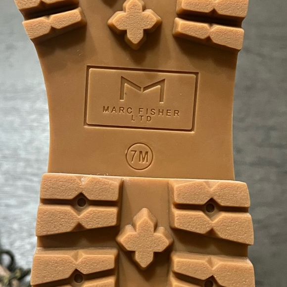 Marc Fisher LTD. Izzie Cold Weather Boots, Sz 7 NWOB - Picture 15 of 15